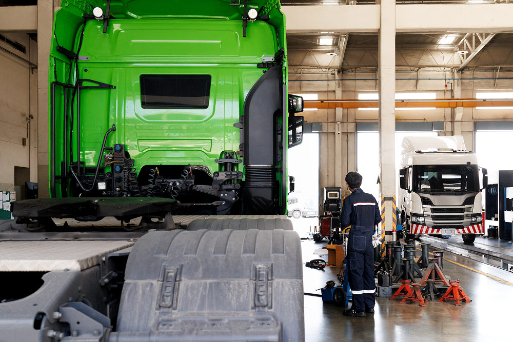mobile-truck-repair-service-emergency-road-service mobile truck repair service emergency road service